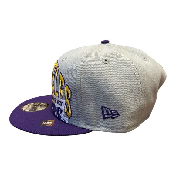 Los Angeles Lakers Big Logo New Era 9FIFTY NBA Tip Off Snapback Cap Hat - Picture 7 of 13